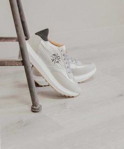 Mujer POPA BRAND Sneakers | Zapatilla Ines Laminado Plata